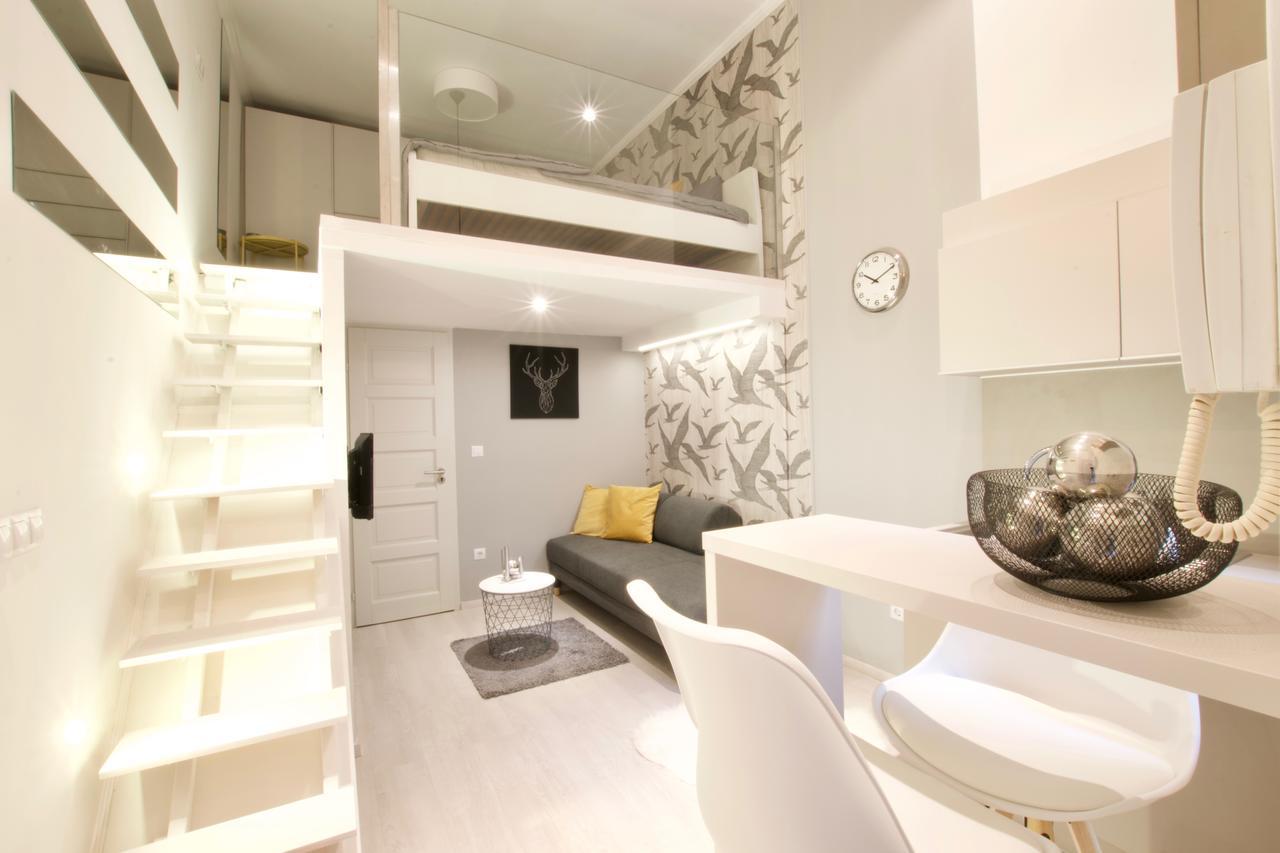 Standard Apartment By Hi5 - Terez 6 Budapest Exterior photo